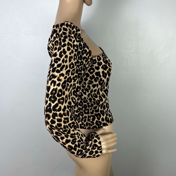NEW REFORMATION LONG SLEEVE ANIMAL PRINT TOP - Picture 6 of 8